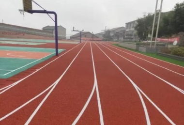 透气型EPDM彩色塑胶地坪施工工艺